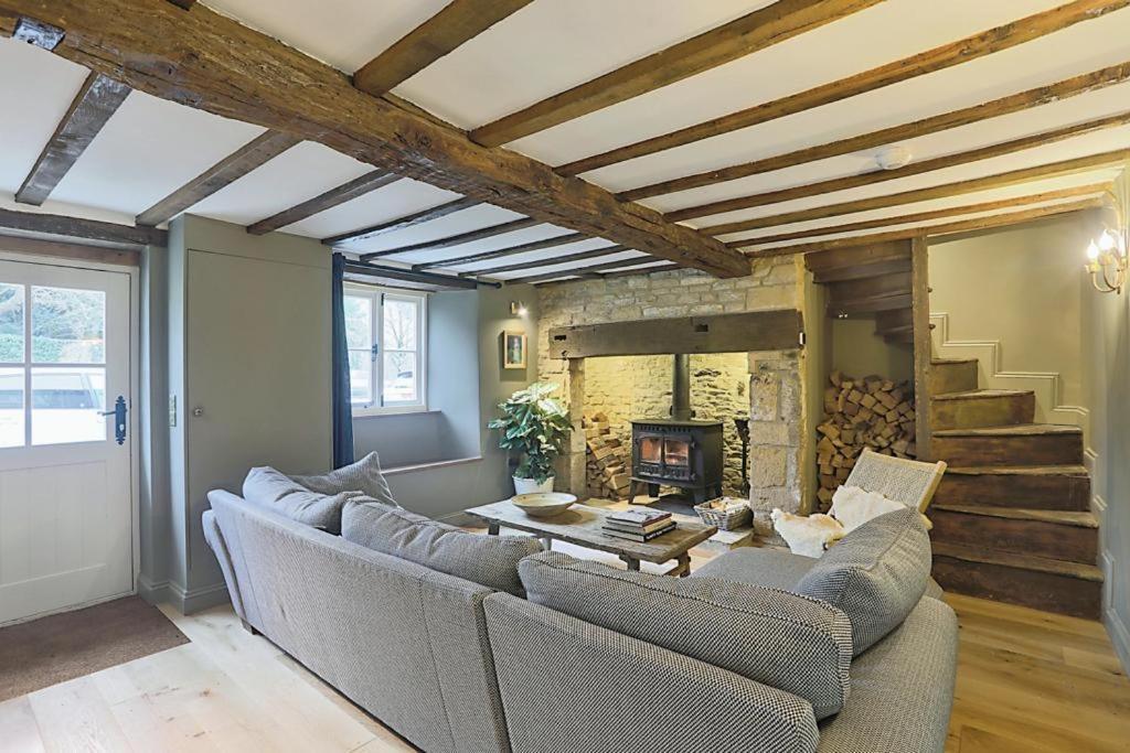 Luxury Cotswold Cottage With Hot Tub In Stow On The Wold! Ngoại thất bức ảnh