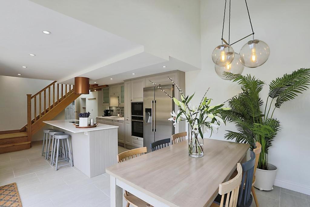 Luxury Cotswold Cottage With Hot Tub In Stow On The Wold! Ngoại thất bức ảnh