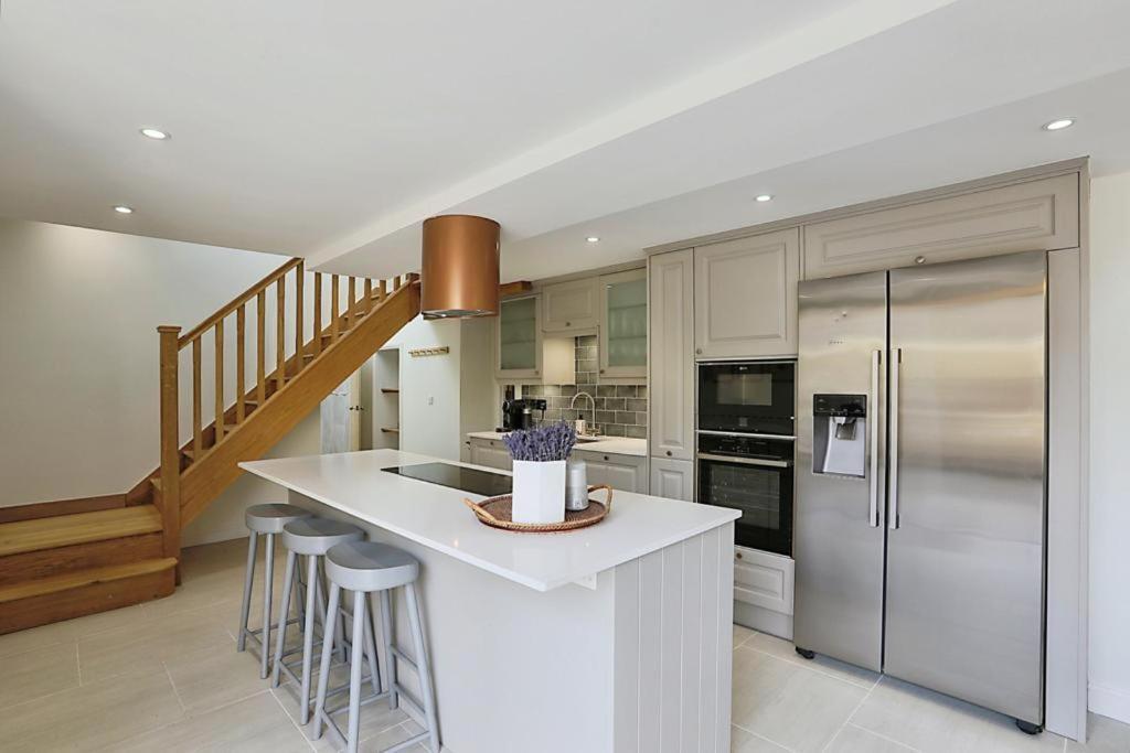 Luxury Cotswold Cottage With Hot Tub In Stow On The Wold! Ngoại thất bức ảnh