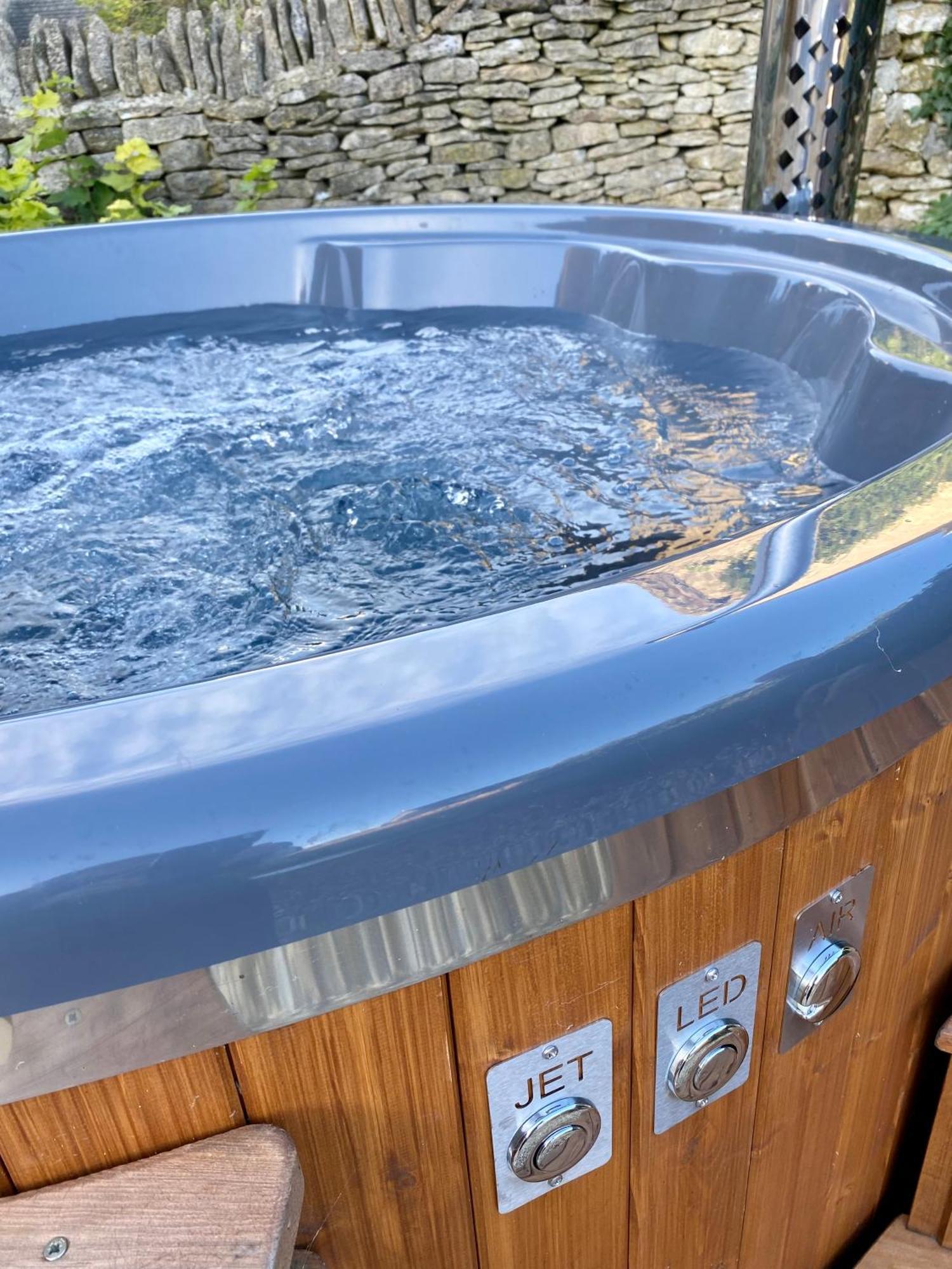 Luxury Cotswold Cottage With Hot Tub In Stow On The Wold! Ngoại thất bức ảnh